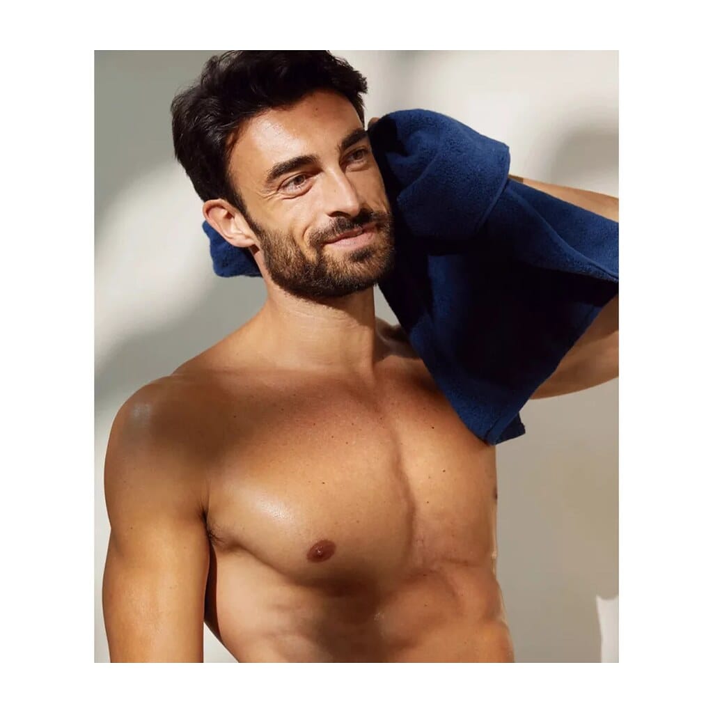 Nivea Men 3in1 férfi tusfürdő Deep Sport 500ml C68677